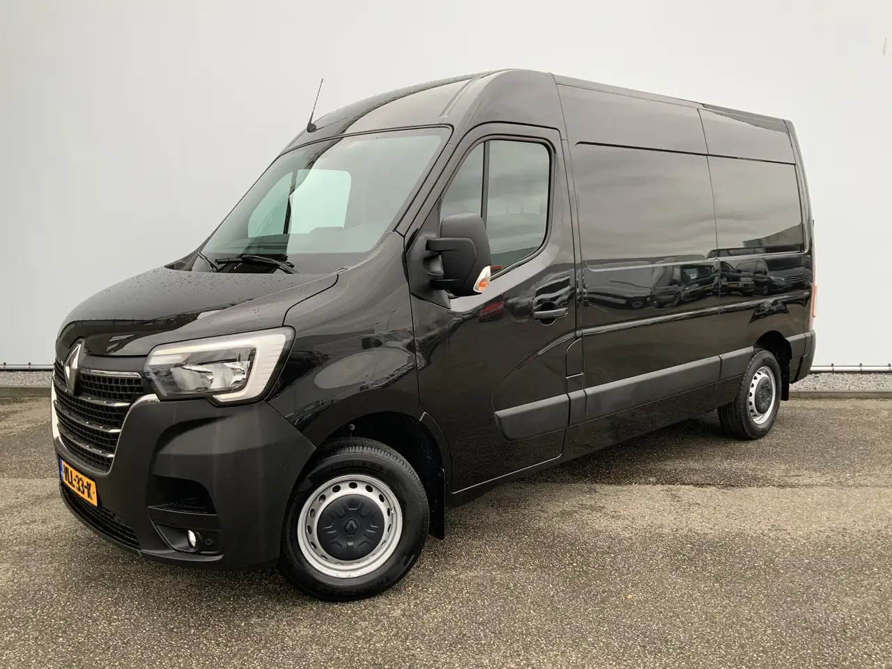 Renault Master T35 2.3 dCi 150 L2H2 Airco Cruise Camera 3 Zits Na - Furgon: slika 1 Renault Master T35 2.3 dCi 150 L2H2 Airco Cruise Camera 3 Zits Na - Furgon: slika 1