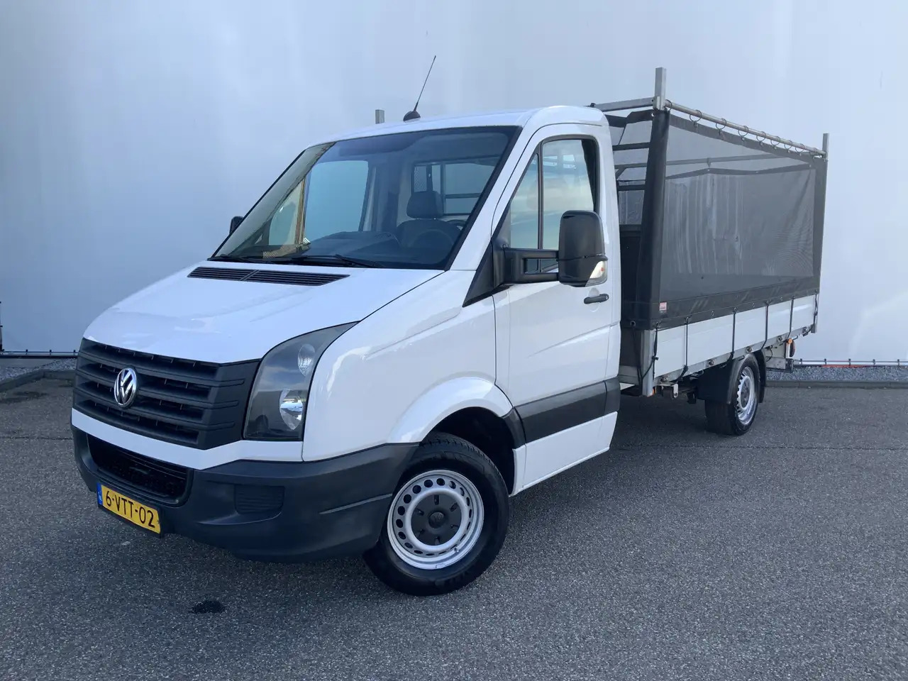 Volkswagen Crafter 50 2.0 TDI L2H1Pick Up Airco Cruise Trekhaak 3500 - Dostavno vozilo s ravnom platformom: slika 1 Volkswagen Crafter 50 2.0 TDI L2H1Pick Up Airco Cruise Trekhaak 3500 - Dostavno vozilo s ravnom platformom: slika 1