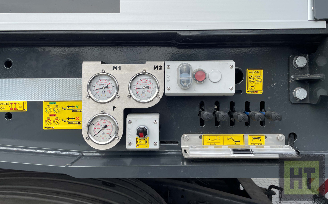Faymonville 3-Achs-Tiefbett mit Pendelachsen und Bolzen-Laschenkupplung - Niska poluprikolica za prevoz: slika 2 Faymonville 3-Achs-Tiefbett mit Pendelachsen und Bolzen-Laschenkupplung - Niska poluprikolica za prevoz: slika 2