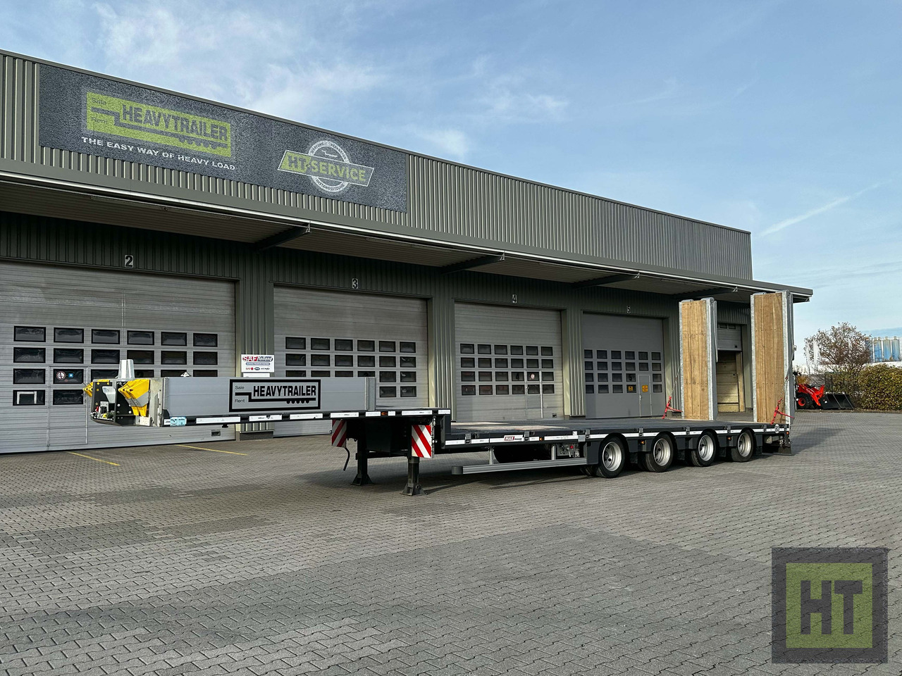 Faymonville MAX Trailer 4-Achs-Mega-Tele-Semi mit Rampen - Niska poluprikolica za prevoz: slika 4 Faymonville MAX Trailer 4-Achs-Mega-Tele-Semi mit Rampen - Niska poluprikolica za prevoz: slika 4