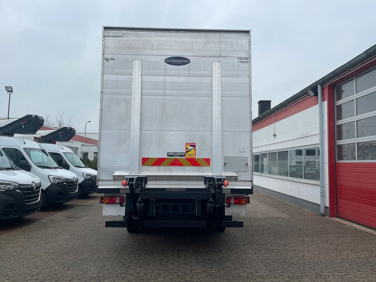 MAN TGL 10.220 EEV Doka Tiefkühlkoffer Ladebordwand - Kamion sa zatvorenim sandukom: slika 5 MAN TGL 10.220 EEV Doka Tiefkühlkoffer Ladebordwand - Kamion sa zatvorenim sandukom: slika 5
