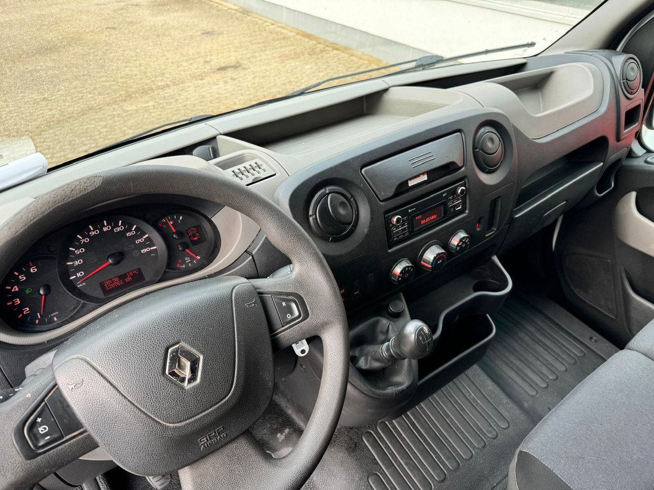 Lizing  Renault Master Werkstattwagen Kastenwagen EURO 6 Renault Master Werkstattwagen Kastenwagen EURO 6: slika 14