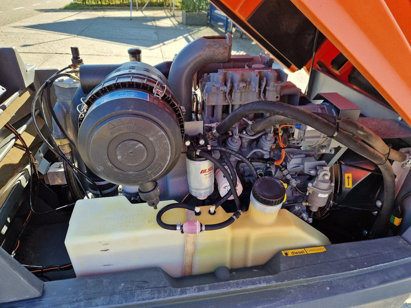 Kompresor za vazduh Atlas-Copco XAS57 in zeer nette staat: slika 9 Kompresor za vazduh Atlas-Copco XAS57 in zeer nette staat: slika 9