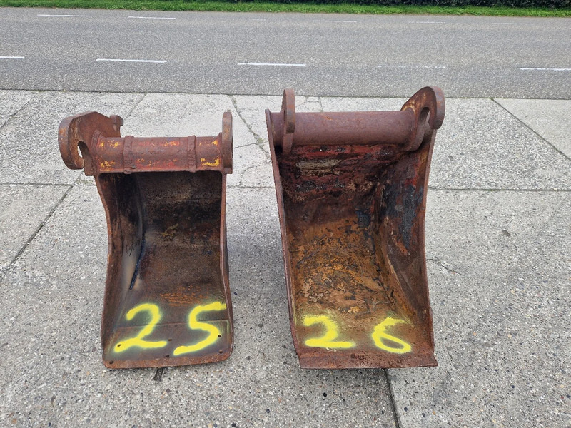 Boforce smalle dieplepel en Verachtert V-bak - Kašika za Građevinska mašina: slika 1 Boforce smalle dieplepel en Verachtert V-bak - Kašika za Građevinska mašina: slika 1