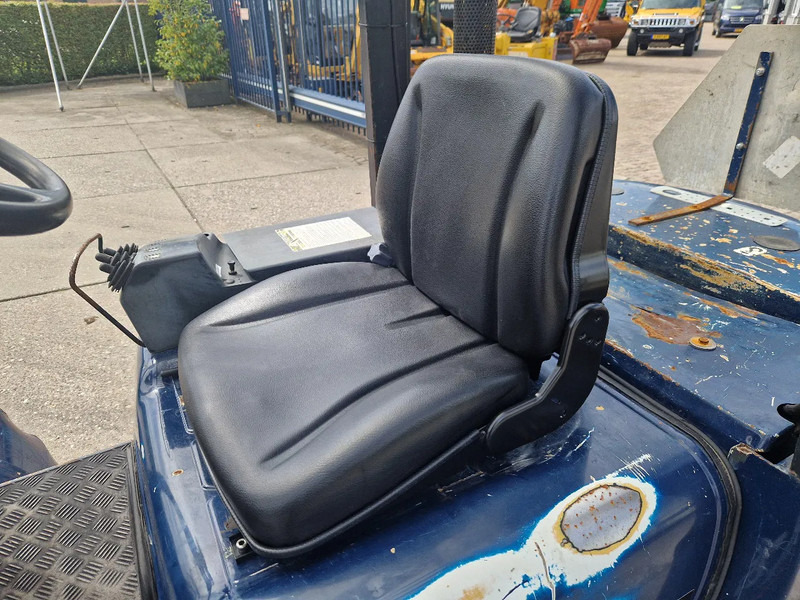 Dizel viljuškar Caterpillar DP25K met breed vorkenbord: slika 8 Dizel viljuškar Caterpillar DP25K met breed vorkenbord: slika 8