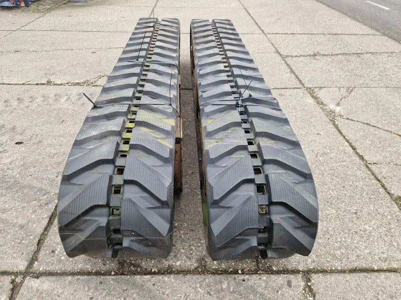 Komatsu nieuwe tracks t.b.v. PC75 tot PC88 - Šine za Kamion: slika 5 Komatsu nieuwe tracks t.b.v. PC75 tot PC88 - Šine za Kamion: slika 5