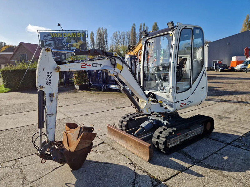 WACKER NEUSON 2404RD met nivelleersysteem, mountain proof - Mini bager: slika 3 WACKER NEUSON 2404RD met nivelleersysteem, mountain proof - Mini bager: slika 3