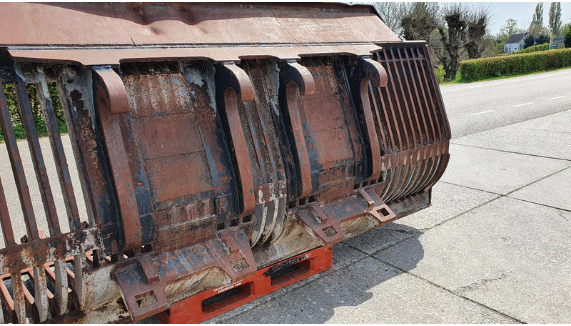 Zeer zware puinbak dubbele Caterpillar aansluiting - Kašika za Građevinska mašina: slika 3 Zeer zware puinbak dubbele Caterpillar aansluiting - Kašika za Građevinska mašina: slika 3