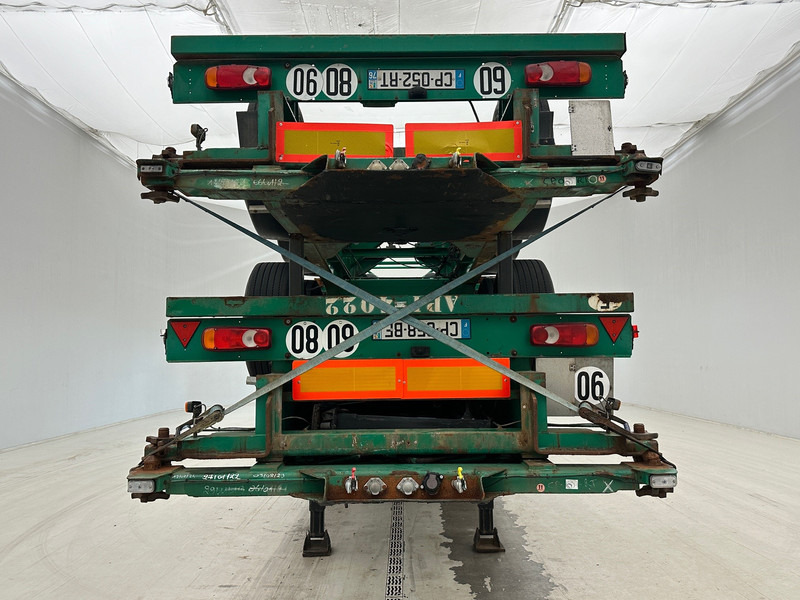 GT Trailers 4 x Skelet 2 x 20-40 ft - Poluprikolica za prevoz kontejnera/ Poluprikolica sa promenjivim sandukom: slika 2 GT Trailers 4 x Skelet 2 x 20-40 ft - Poluprikolica za prevoz kontejnera/ Poluprikolica sa promenjivim sandukom: slika 2