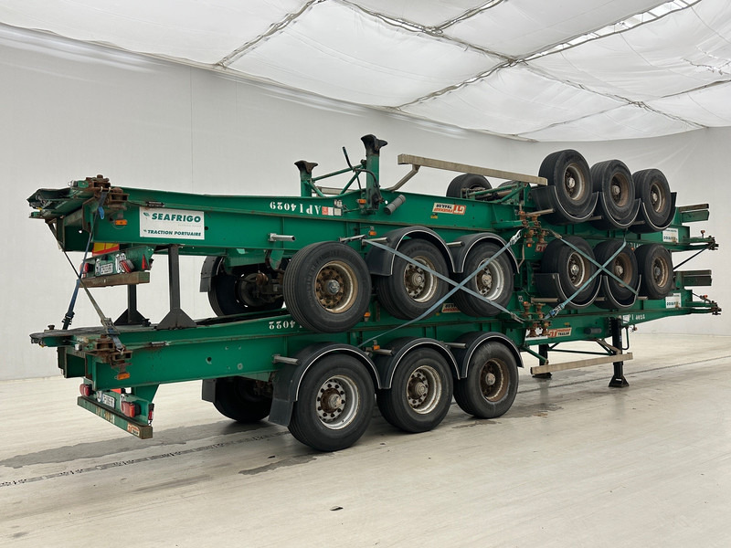 GT Trailers 4 x Skelet 2 x 20-40 ft - Poluprikolica za prevoz kontejnera/ Poluprikolica sa promenjivim sandukom: slika 4 GT Trailers 4 x Skelet 2 x 20-40 ft - Poluprikolica za prevoz kontejnera/ Poluprikolica sa promenjivim sandukom: slika 4