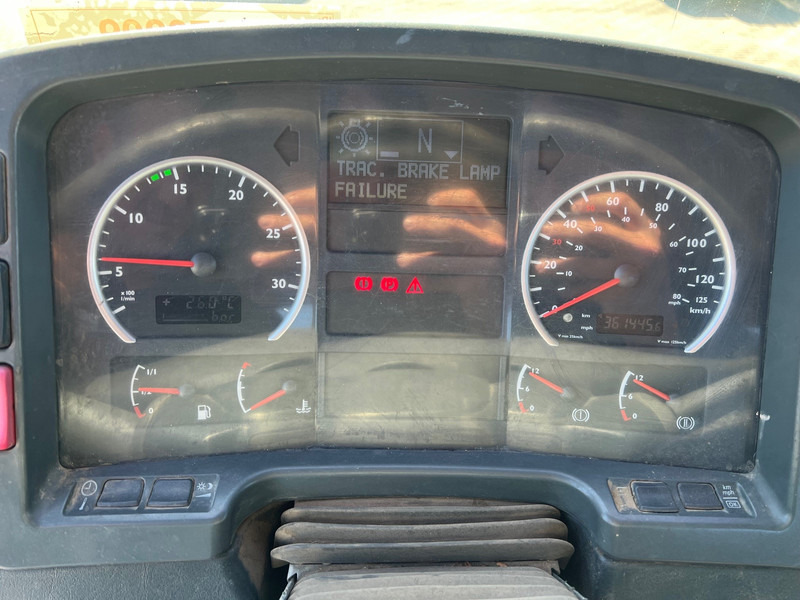 Kamion sa hidrauličnom kukom MAN TGA 26.410 - 6x4: slika 18