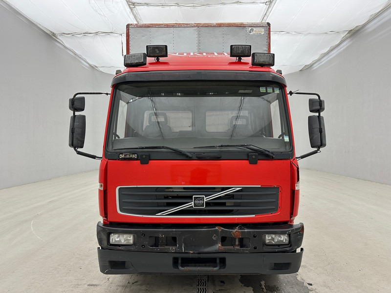 Volvo FL 220 - Kamion za prevoz kontejnera/ Kamion sa promenjivim sandukom: slika 2 Volvo FL 220 - Kamion za prevoz kontejnera/ Kamion sa promenjivim sandukom: slika 2