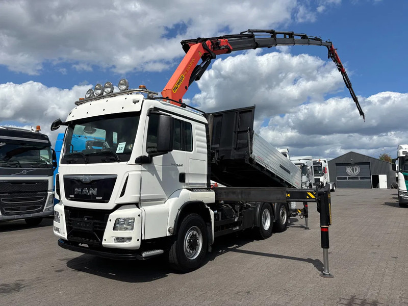MAN TGS 28.440 6x4 Hydrodrive Euro 6 Tipper / Tractor + Palfinger 33002 Fly Jip PJ060 - Kamion sa dizalicom: slika 1 MAN TGS 28.440 6x4 Hydrodrive Euro 6 Tipper / Tractor + Palfinger 33002 Fly Jip PJ060 - Kamion sa dizalicom: slika 1