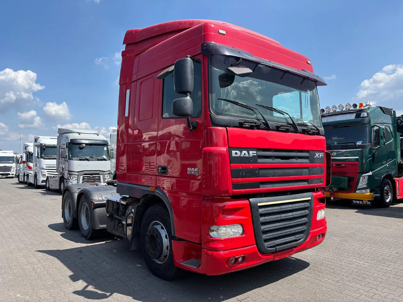 DAF XF 105.460 6X4 Spacecab Steelsuspension Manual geabox - Tegljač: slika 2 DAF XF 105.460 6X4 Spacecab Steelsuspension Manual geabox - Tegljač: slika 2