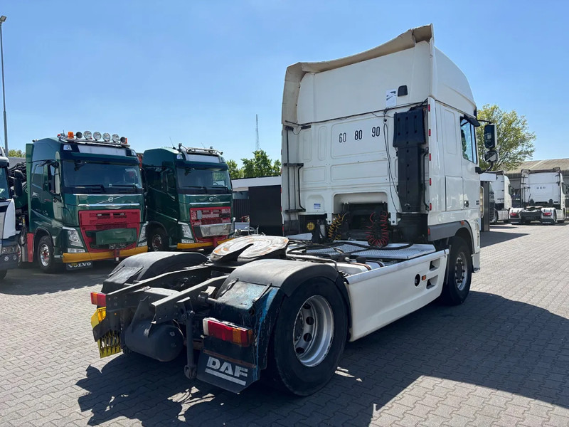 DAF XF 105.510 Super spacecab Euro 5 Retarder - Tegljač: slika 4 DAF XF 105.510 Super spacecab Euro 5 Retarder - Tegljač: slika 4