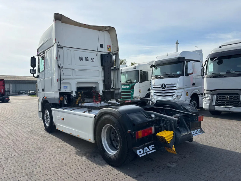 DAF XF 105.510 Super spacecab Euro 5 Retarder - Tegljač: slika 3 DAF XF 105.510 Super spacecab Euro 5 Retarder - Tegljač: slika 3