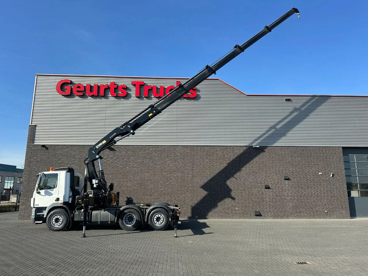 DAF CF 85 410 6X2 + HIAB 422EP-5 HIPRO TREKKER/SATTE - Kamion sa dizalicom: slika 3 DAF CF 85 410 6X2 + HIAB 422EP-5 HIPRO TREKKER/SATTE - Kamion sa dizalicom: slika 3