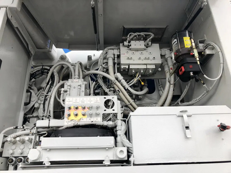 Autodizalica Liebherr LTM 1095 5.1 KRAAN/KRAN/CRANE/GRUA: slika 11