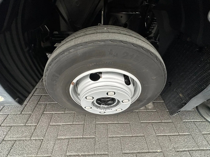 Kamion sa dizalicom MAN TGL 7.190 4X2 BB BOCKER AK37/4000 + JIB MONTAGEKRAN/DACHDECKERKRAN/ROOFCRANE/KRAAN/KRAN/GRUA: slika 19 Kamion sa dizalicom MAN TGL 7.190 4X2 BB BOCKER AK37/4000 + JIB MONTAGEKRAN/DACHDECKERKRAN/ROOFCRANE/KRAAN/KRAN/GRUA: slika 19