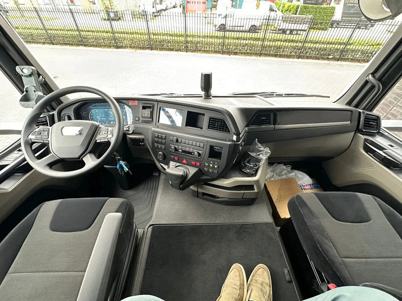 Kamion sa hidrauličnom kukom, Kamion sa dizalicom MAN TGS 26.520 6X4H-4 BL NEW MODEL + MEILLER HAAKARMSYSTEEM + HMF 2320 K6-RCS KRAAN/KRAN/CRANE/GRUA: slika 18 Kamion sa hidrauličnom kukom, Kamion sa dizalicom MAN TGS 26.520 6X4H-4 BL NEW MODEL + MEILLER HAAKARMSYSTEEM + HMF 2320 K6-RCS KRAAN/KRAN/CRANE/GRUA: slika 18