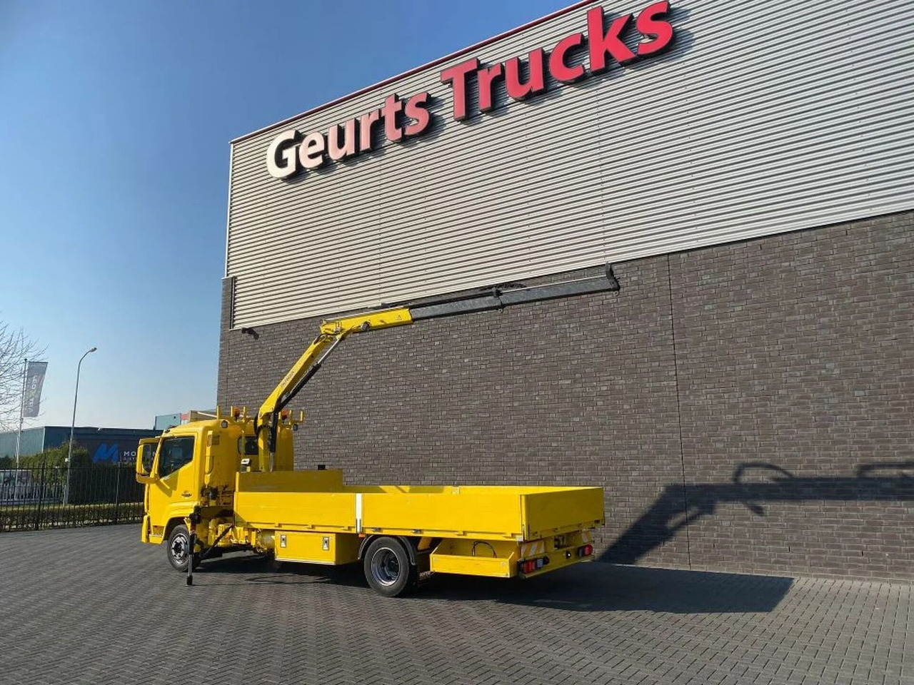Renault D7.5 180 4X2 + PALFINGER PK 4200 KRAAN/KRAN/CRAN - Kamion sa dizalicom: slika 3 Renault D7.5 180 4X2 + PALFINGER PK 4200 KRAAN/KRAN/CRAN - Kamion sa dizalicom: slika 3