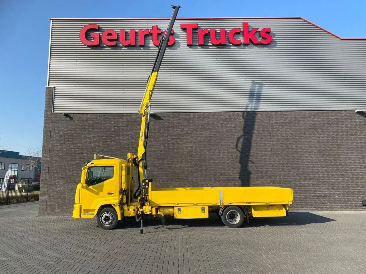 Renault D7.5 180 4X2 + PALFINGER PK 4200 KRAAN/KRAN/CRAN - Kamion sa dizalicom: slika 5 Renault D7.5 180 4X2 + PALFINGER PK 4200 KRAAN/KRAN/CRAN - Kamion sa dizalicom: slika 5