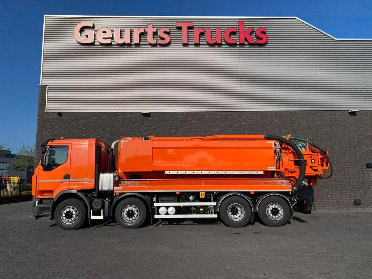 Renault Lander 430 8X2 STOKOTA VACUUM/HOGEDRUK /COMBI/KO - Vakuumska cisterna: slika 1 Renault Lander 430 8X2 STOKOTA VACUUM/HOGEDRUK /COMBI/KO - Vakuumska cisterna: slika 1