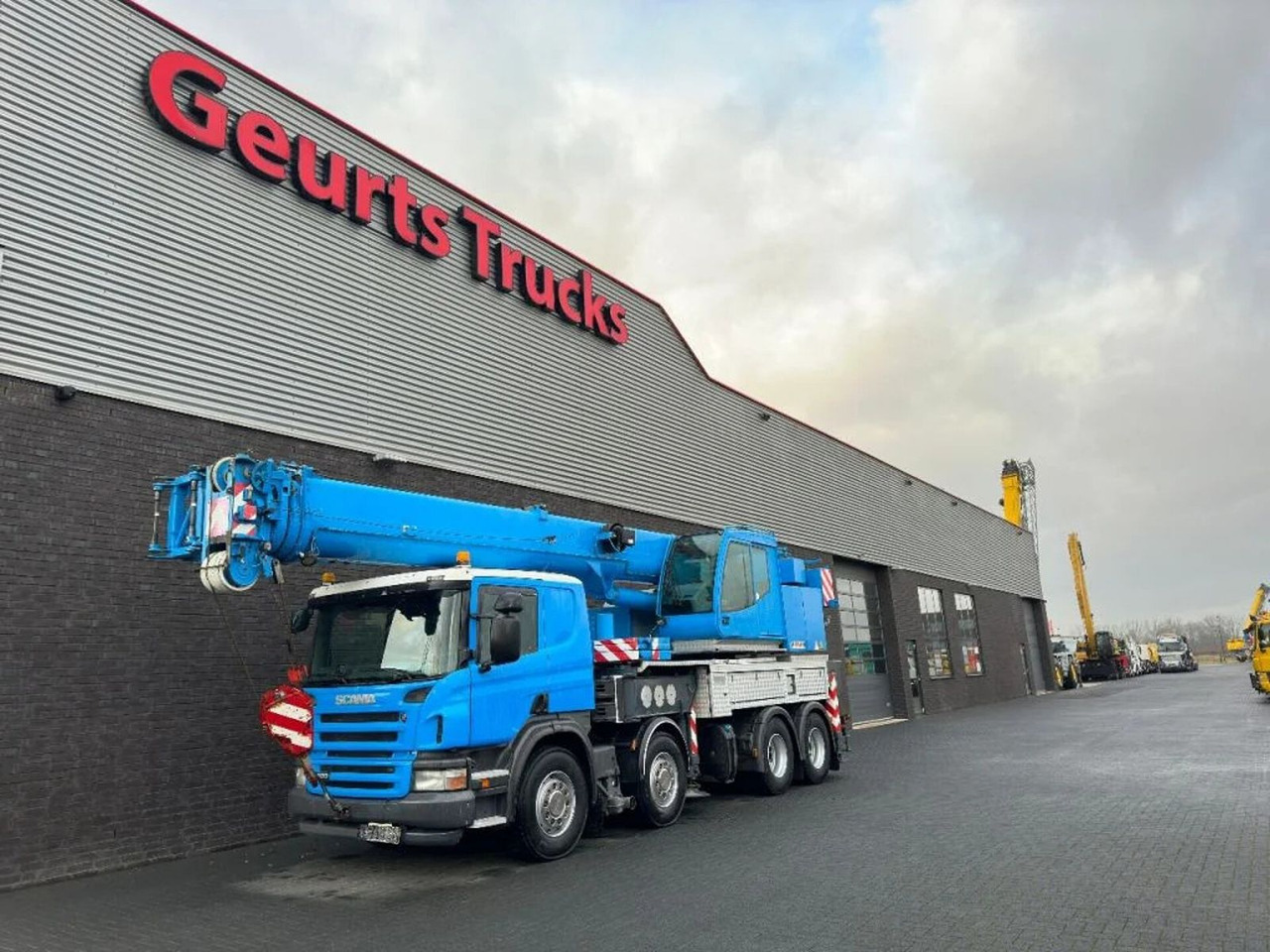 Scania P420 8X4 + FAUN HK 40 + JIB KRAAN/KRAN/CRANE/GRU - Kamion sa dizalicom: slika 2 Scania P420 8X4 + FAUN HK 40 + JIB KRAAN/KRAN/CRANE/GRU - Kamion sa dizalicom: slika 2