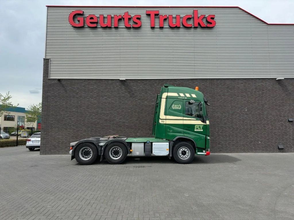 Volvo FH 500 6X4 TREKKER/TRACTOR/SZM EURO 6 HYDRAULIC - Tegljač: slika 4 Volvo FH 500 6X4 TREKKER/TRACTOR/SZM EURO 6 HYDRAULIC - Tegljač: slika 4
