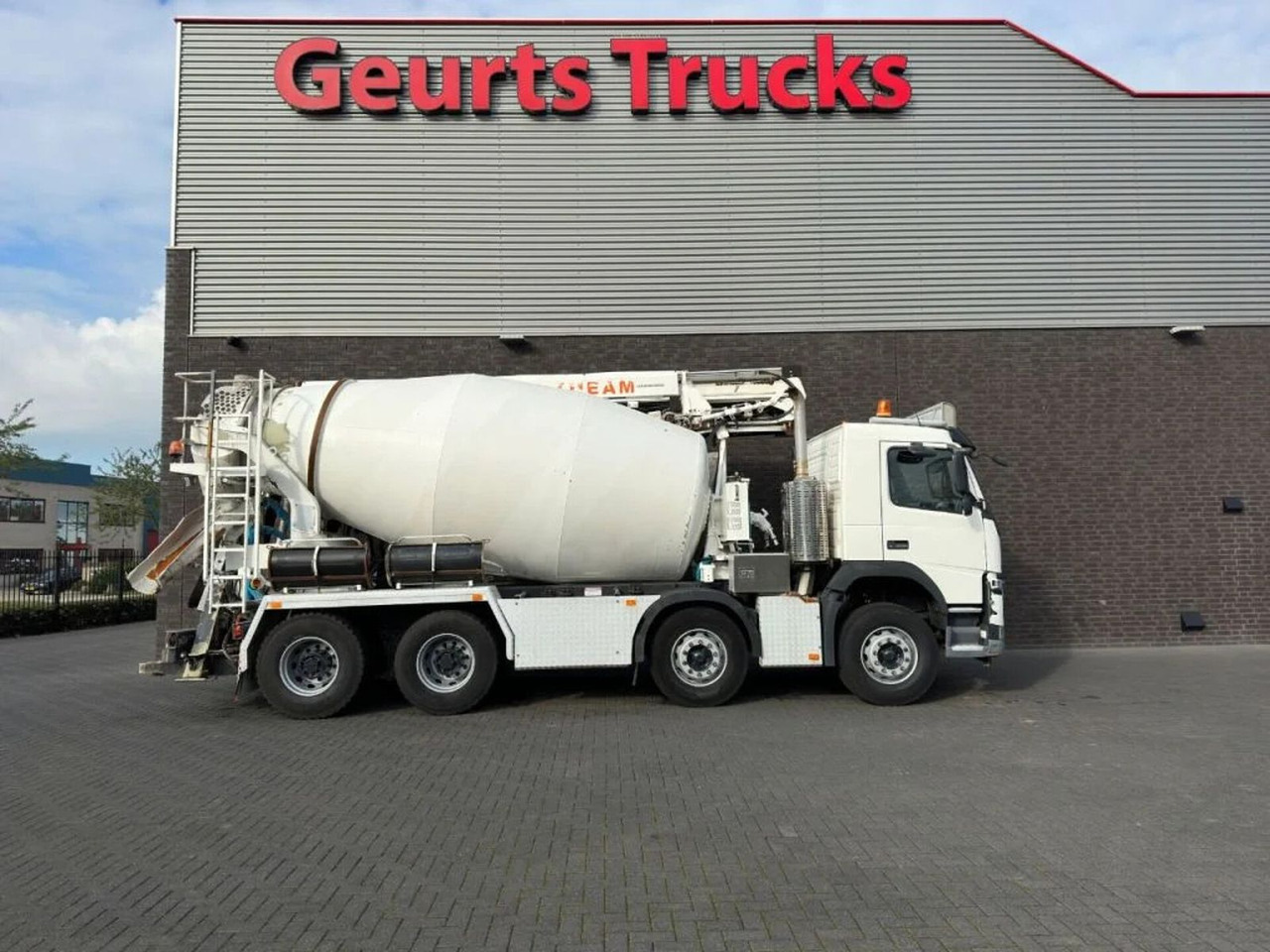 Volvo FM 410 8X4 + STETTER 9 M3 MIXER/MISCHER + THEAM - Mikser za beton: slika 4 Volvo FM 410 8X4 + STETTER 9 M3 MIXER/MISCHER + THEAM - Mikser za beton: slika 4