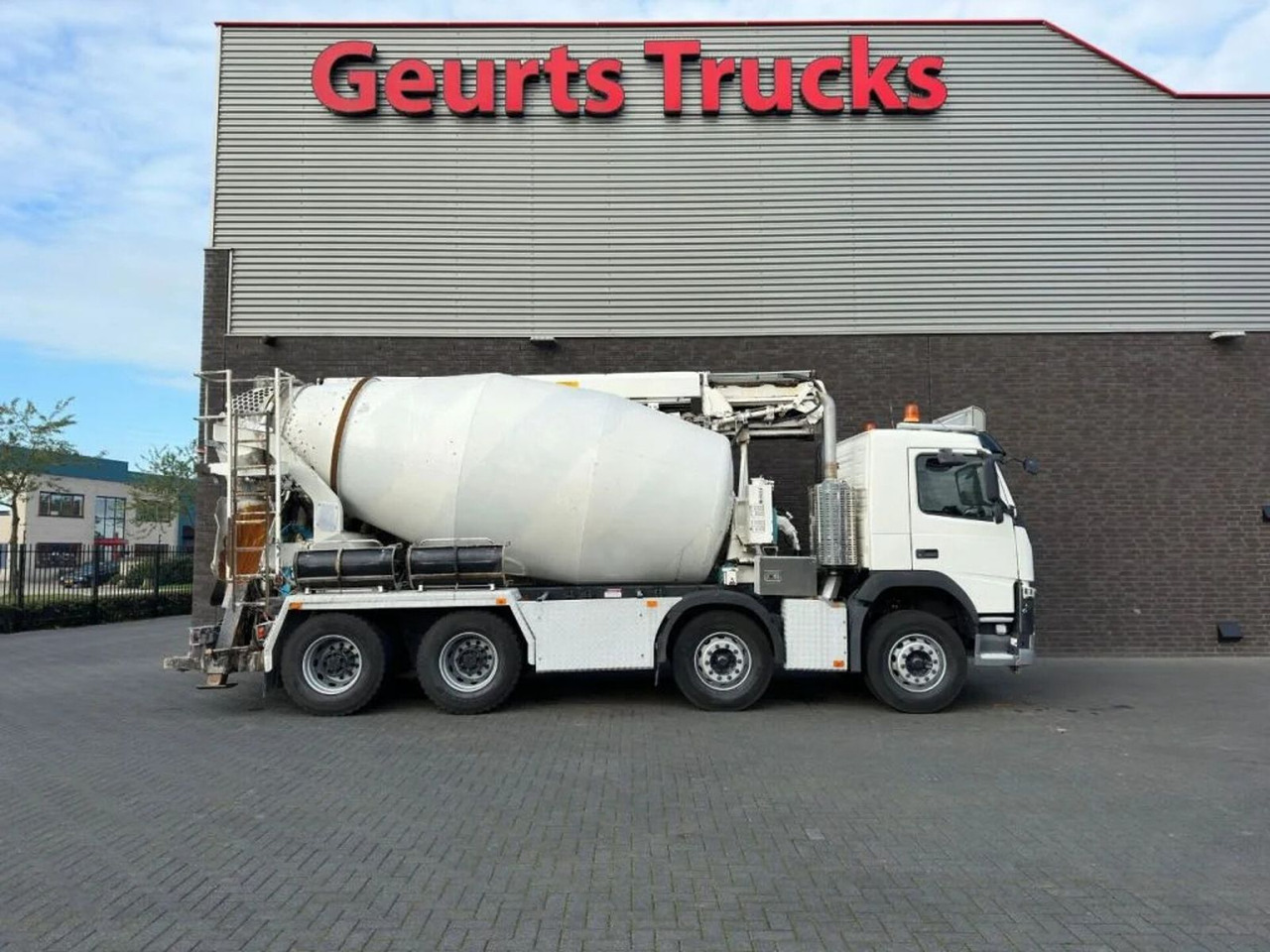 Volvo FM 410 8X4 + STETTER 9 M3 MIXER/MISCHER + THEAM - Mikser za beton: slika 4 Volvo FM 410 8X4 + STETTER 9 M3 MIXER/MISCHER + THEAM - Mikser za beton: slika 4