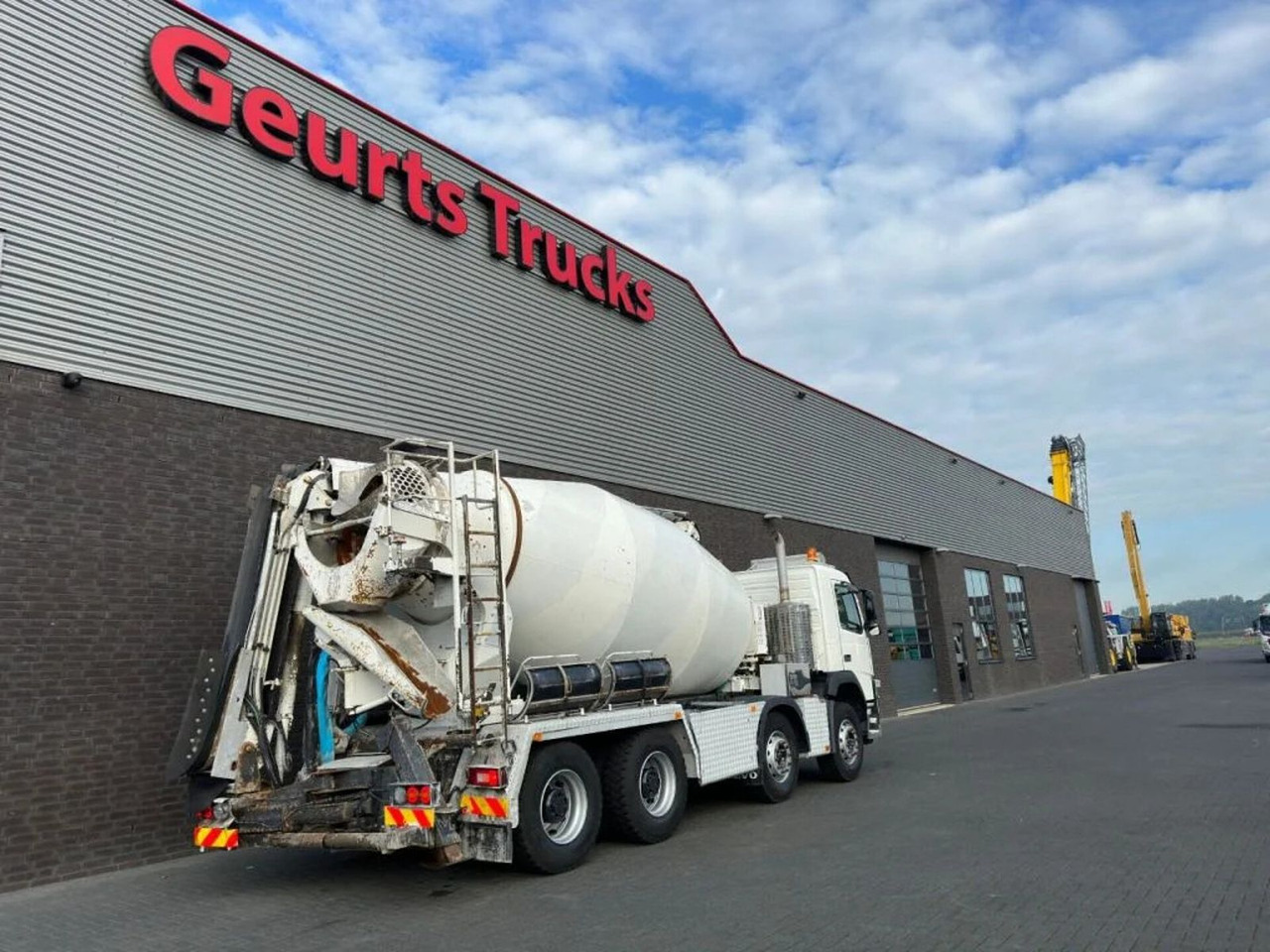 Volvo FM 410 8X4 + STETTER 9 M3 MIXER/MISCHER + THEAM - Mikser za beton: slika 5 Volvo FM 410 8X4 + STETTER 9 M3 MIXER/MISCHER + THEAM - Mikser za beton: slika 5