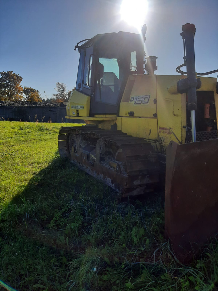 NEW HOLLAND D150 - Buldožer: slika 3 NEW HOLLAND D150 - Buldožer: slika 3