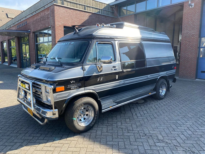Chevrolet CAMPER CHEVY VAN 20D GLOBEMASTER.. V8 Diesel autom. - Kamper: slika 1 Chevrolet CAMPER CHEVY VAN 20D GLOBEMASTER.. V8 Diesel autom. - Kamper: slika 1