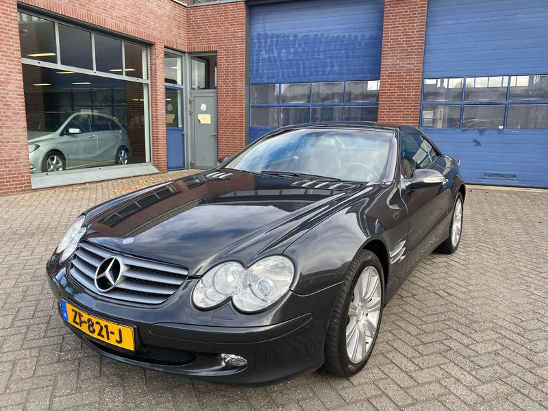 Mercedes-Benz SL-Klasse 350 cabrio autom. - Kabriolet: slika 4 Mercedes-Benz SL-Klasse 350 cabrio autom. - Kabriolet: slika 4