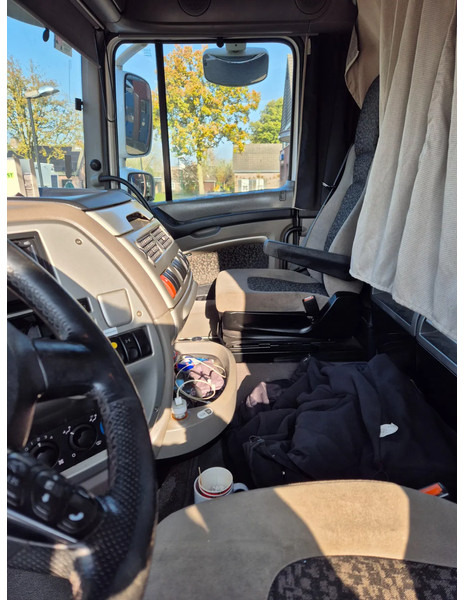 DAF XF 105-460pk ... only 618000km. - Tegljač: slika 5 DAF XF 105-460pk ... only 618000km. - Tegljač: slika 5