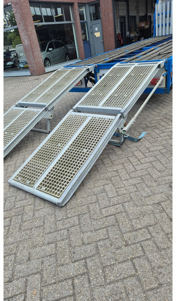 Volvo FL 6.. 11990kg 6cil.210pk - Kamion za prevoz automobila: slika 5 Volvo FL 6.. 11990kg 6cil.210pk - Kamion za prevoz automobila: slika 5