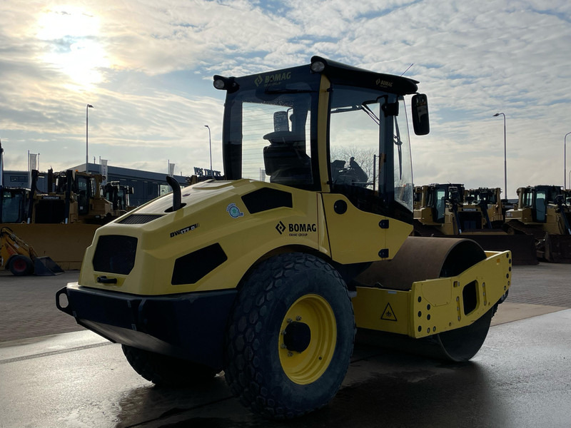 Bomag BW177D-5 | Airconditioning EPA /EU Stage V - Valjak: slika 4 Bomag BW177D-5 | Airconditioning EPA /EU Stage V - Valjak: slika 4