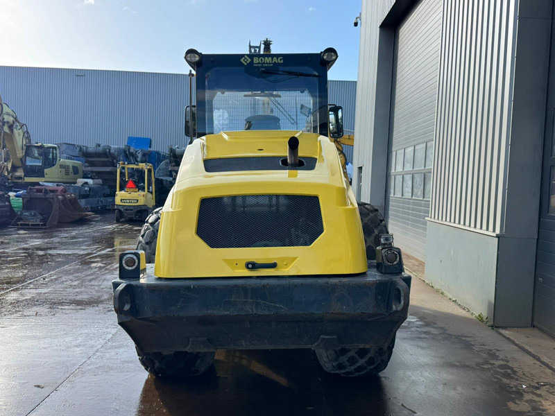 Bomag BW213D-5 - Valjak: slika 4 Bomag BW213D-5 - Valjak: slika 4