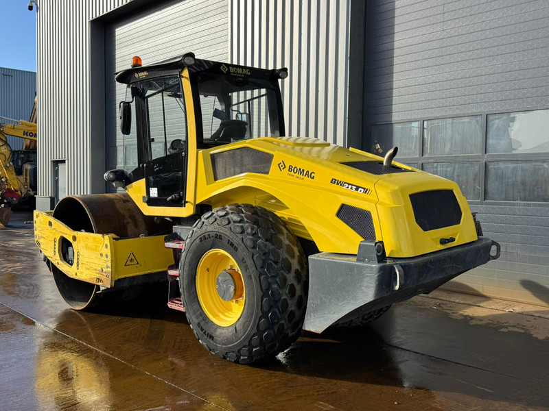 Bomag BW213D-5 - Valjak: slika 3 Bomag BW213D-5 - Valjak: slika 3