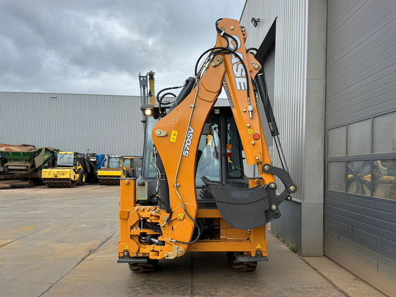 Case 570SV A/C 4x4 Telescopic boom - Bager utovarivač: slika 4 Case 570SV A/C 4x4 Telescopic boom - Bager utovarivač: slika 4
