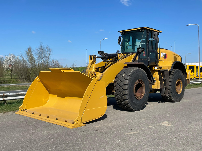 Caterpillar 972M XE - CE / new tires / new bucket edge - Utovarivač točkaš: slika 2 Caterpillar 972M XE - CE / new tires / new bucket edge - Utovarivač točkaš: slika 2