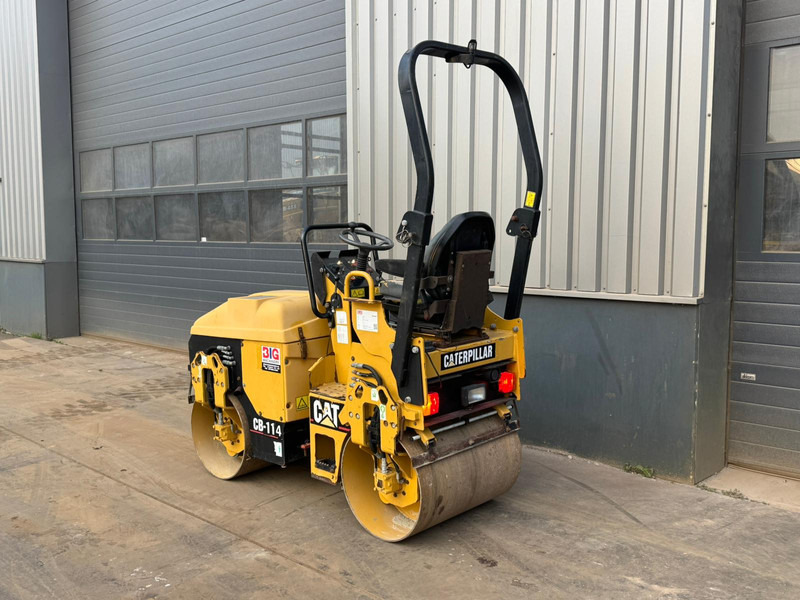Caterpillar CB114 - Valjak: slika 3 Caterpillar CB114 - Valjak: slika 3
