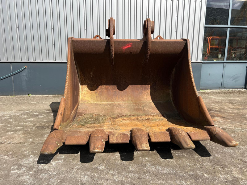 Caterpillar Caterpillar 385 bucket with teeth - Kašika: slika 2 Caterpillar Caterpillar 385 bucket with teeth - Kašika: slika 2