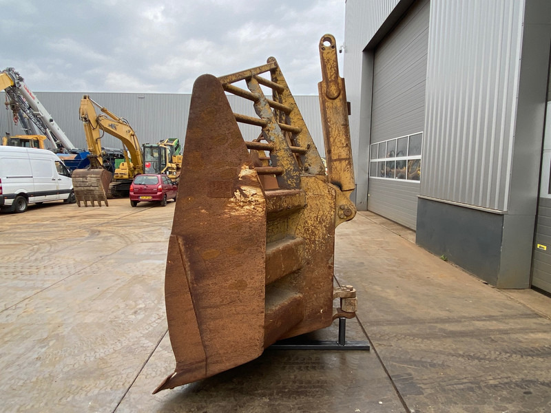 Caterpillar D9U Blade - Oštrica: slika 5 Caterpillar D9U Blade - Oštrica: slika 5