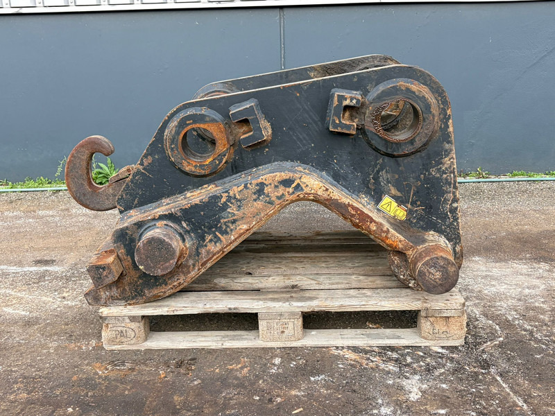 Caterpillar Quick Coupler CW70 for 374F - Brza spojnica: slika 1 Caterpillar Quick Coupler CW70 for 374F - Brza spojnica: slika 1