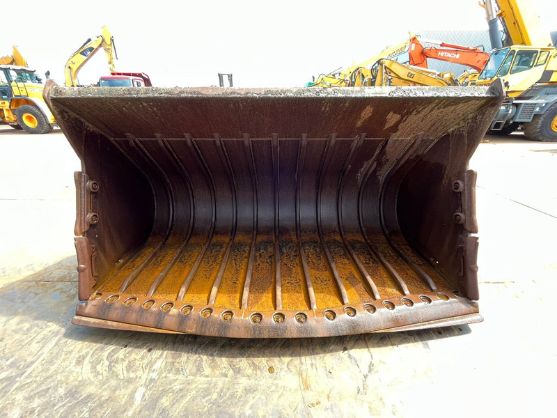 Doosan Bucket DL420-3 4500 l - Kašika: slika 3 Doosan Bucket DL420-3 4500 l - Kašika: slika 3