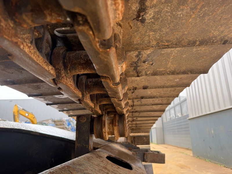 Bager Doosan DX225LC-7: slika 16