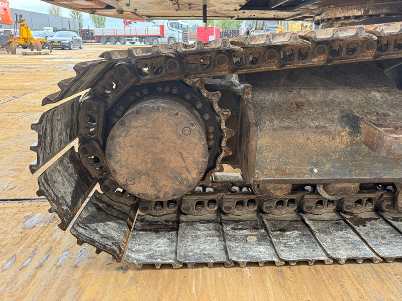 Bager Doosan DX225LC-7: slika 13