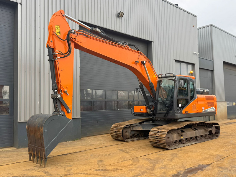 Doosan DX225LC-7 - Bager guseničar: slika 2 Doosan DX225LC-7 - Bager guseničar: slika 2